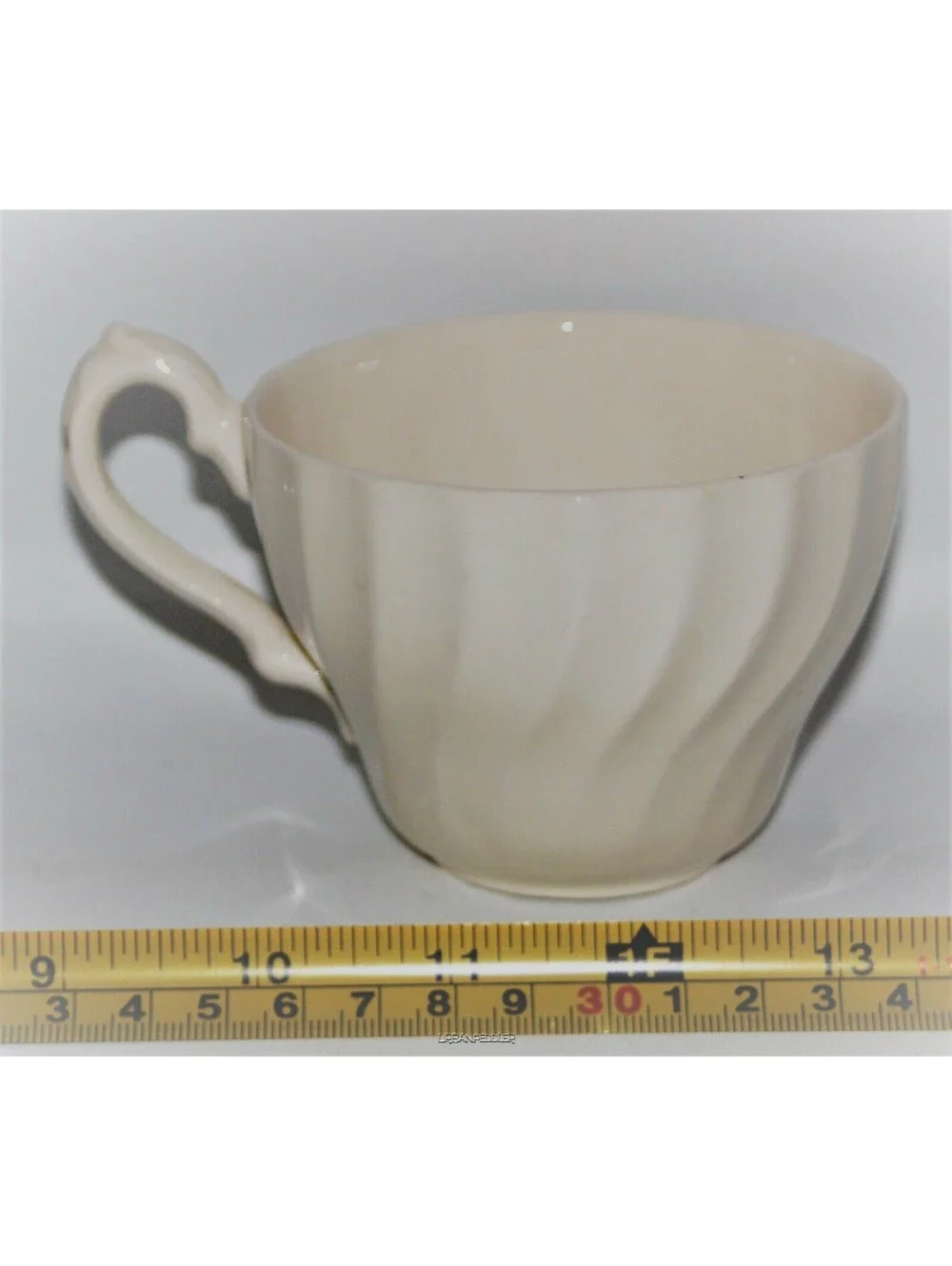 MYOTT Set/2 Olde Chelsea White Flat Cup*Swirl Rim Scalloped Edge*VTG England